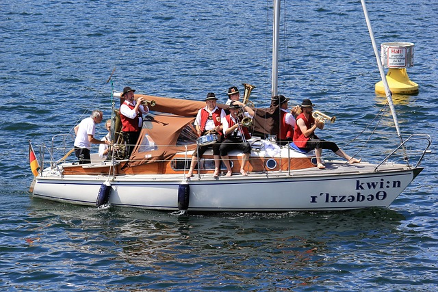 我们不难发 我们不难发